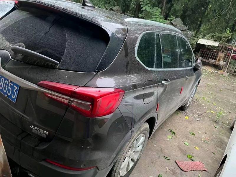 枣庄21年别克昂科威7