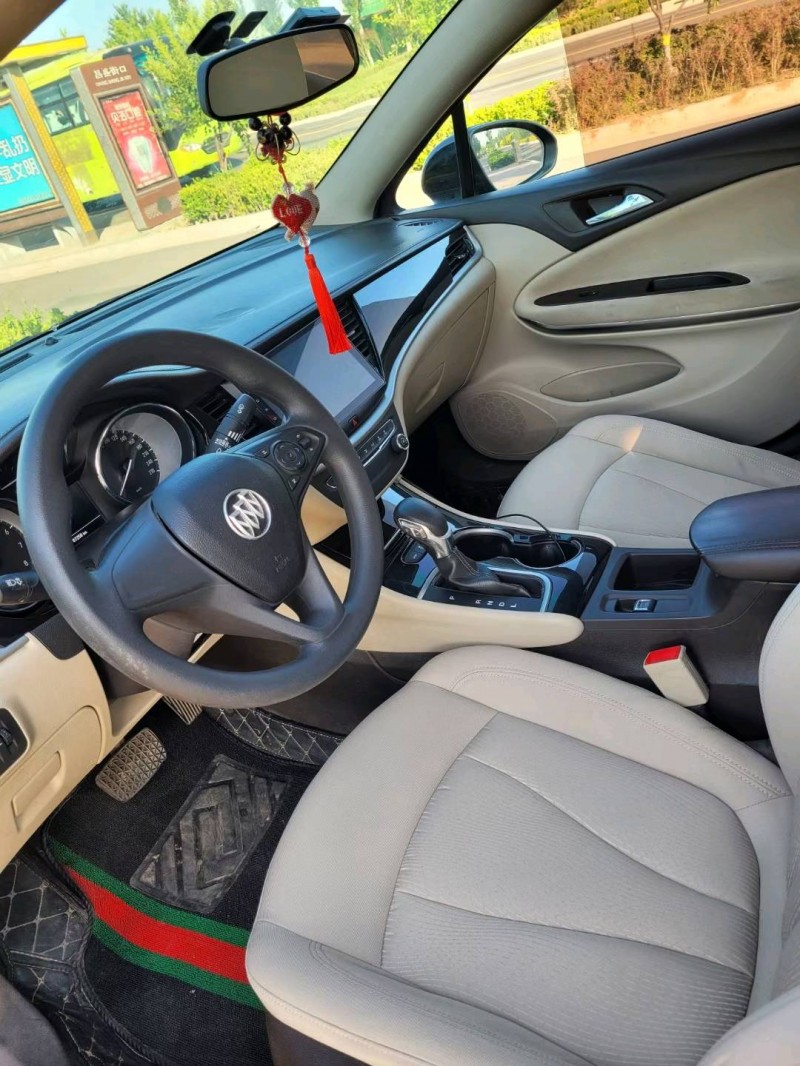 石家庄17年别克威朗3