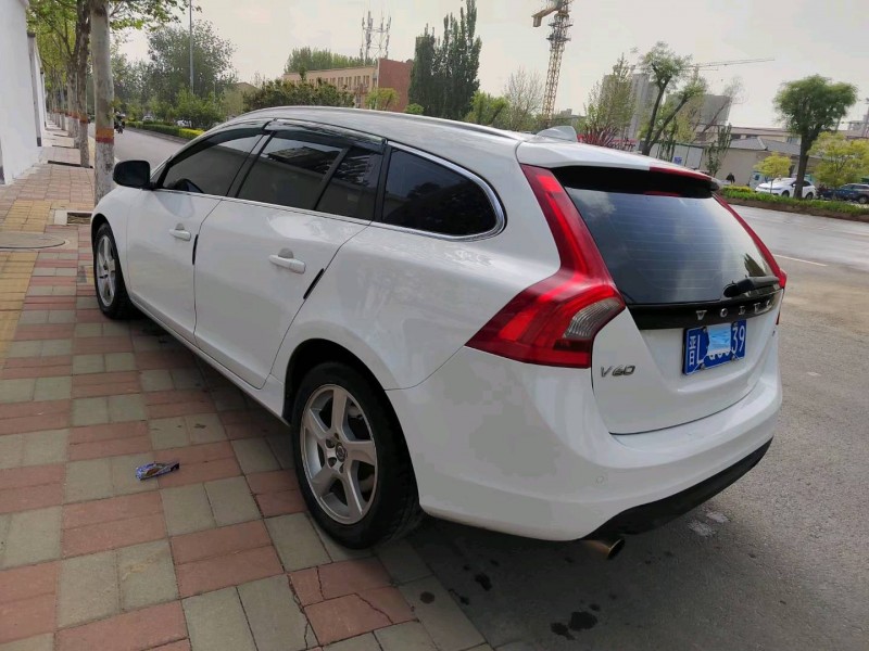 石家庄13年沃尔沃V607