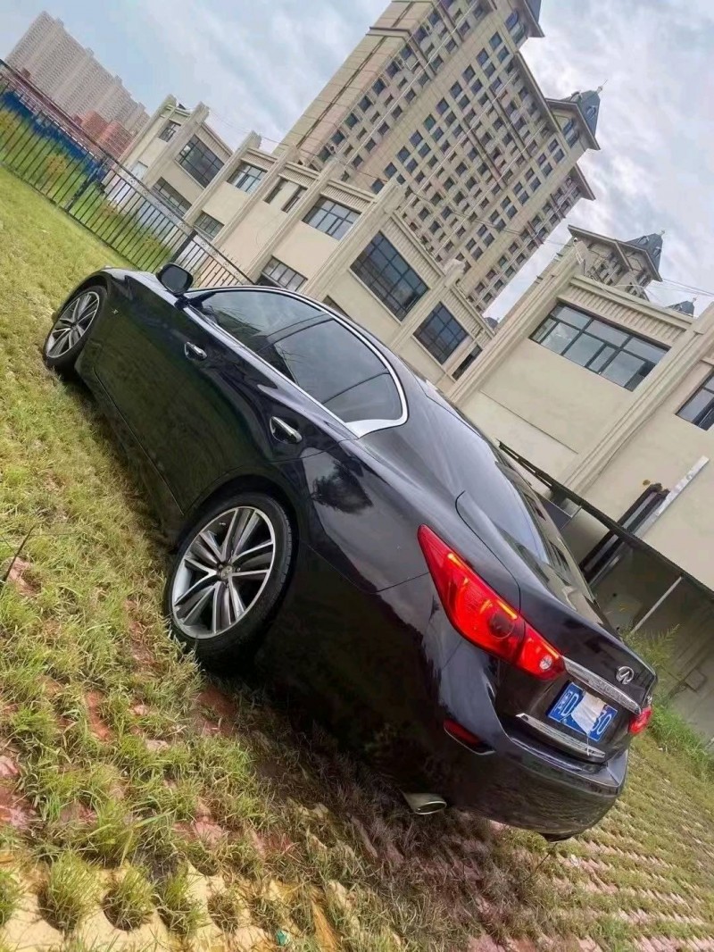 石家庄18年英菲尼迪Q507
