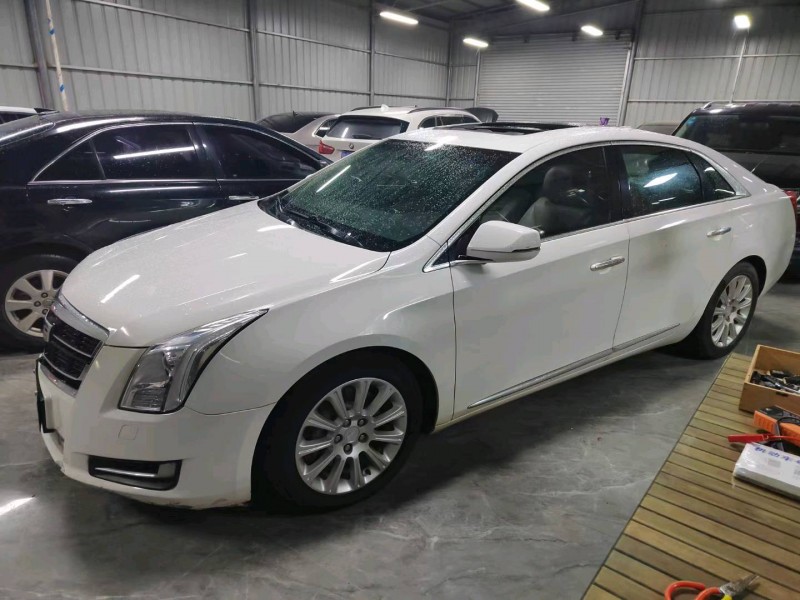 济南17年凯迪拉克XTS2