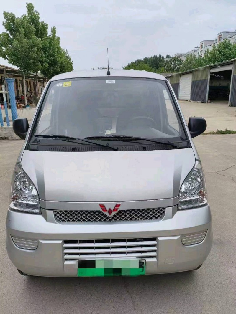 淄博22年五菱汽車榮光1