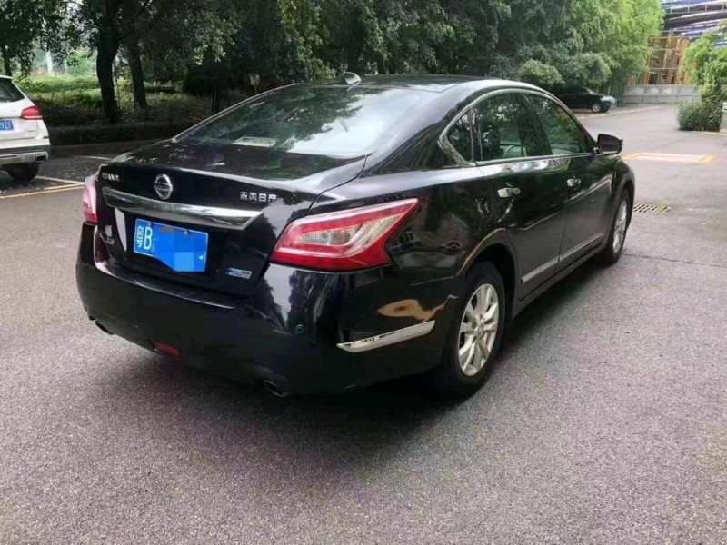 佛山13年日產天籟2