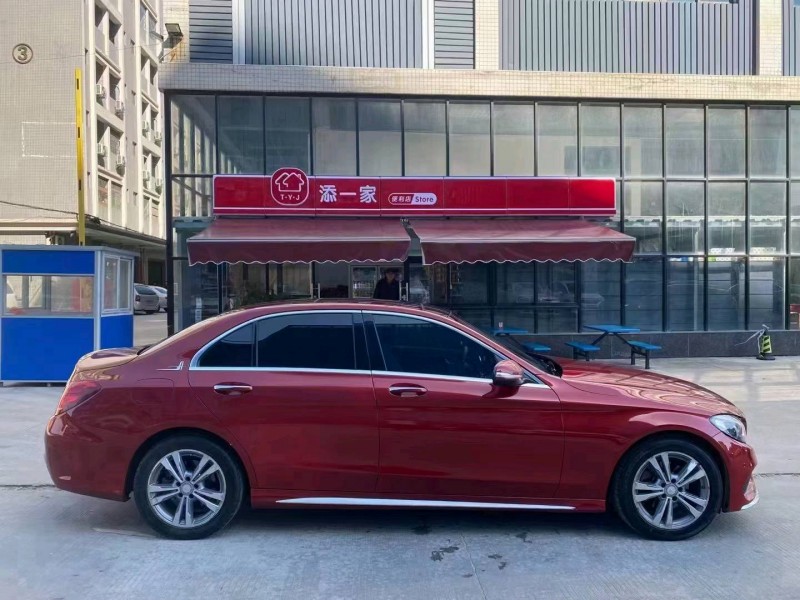 广州17年奔驰C3