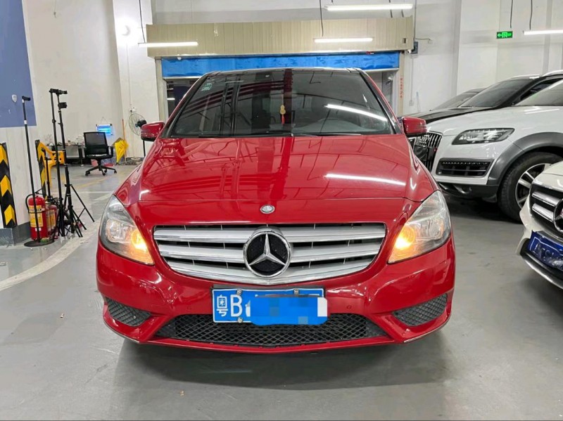 广州14年奔驰B1