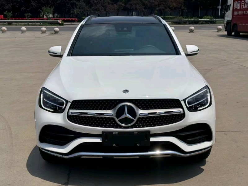 济宁21年奔驰GLC1