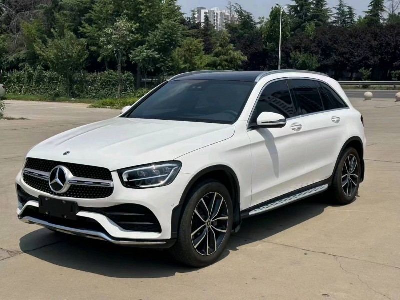 济宁21年奔驰GLC2