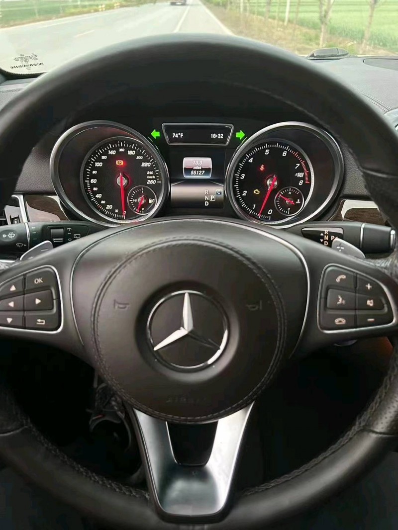 济南17年奔驰GLS4