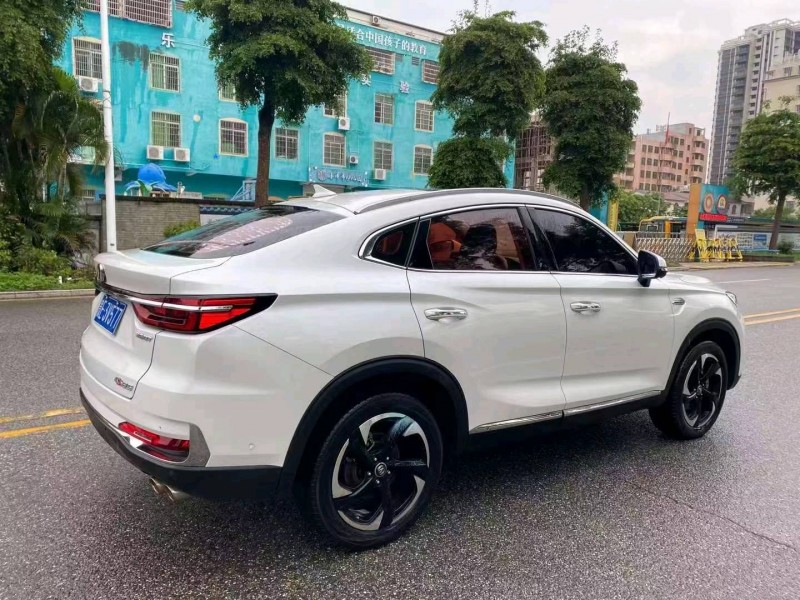 珠海19年長安汽車CS855