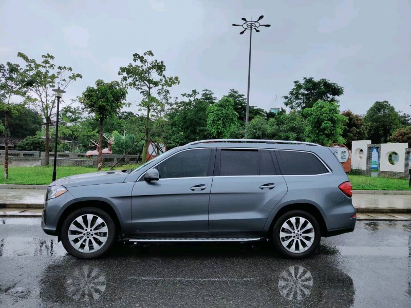 广州18年奔驰GLS8