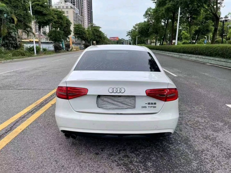 珠海14年奥迪A4L9