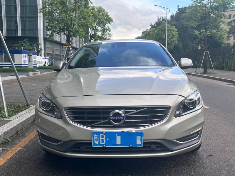 广州16年沃尔沃S60L1