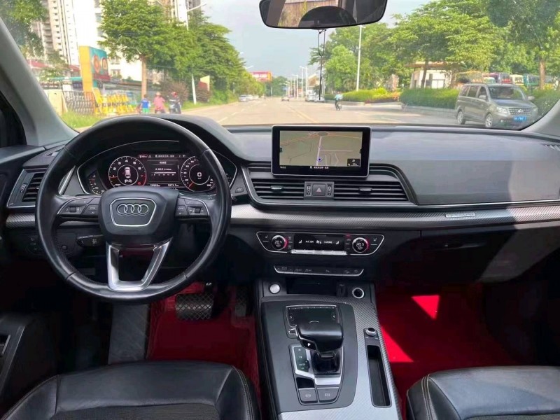 珠海19年奥迪Q54