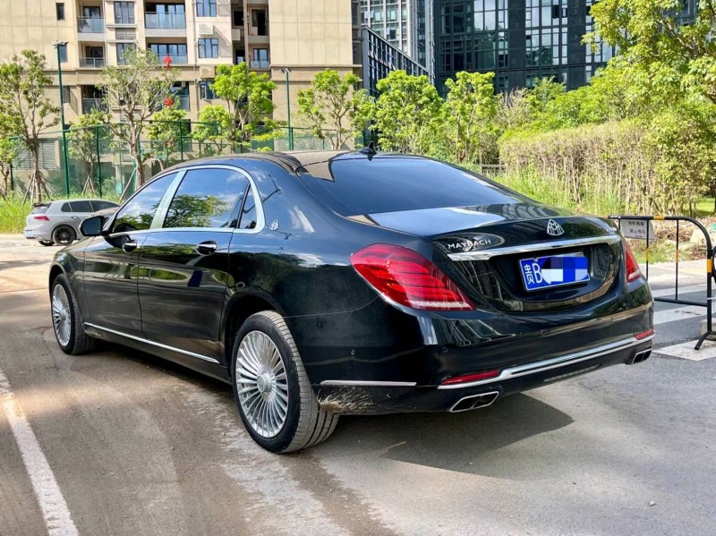 广州16年奔驰迈巴赫S级7