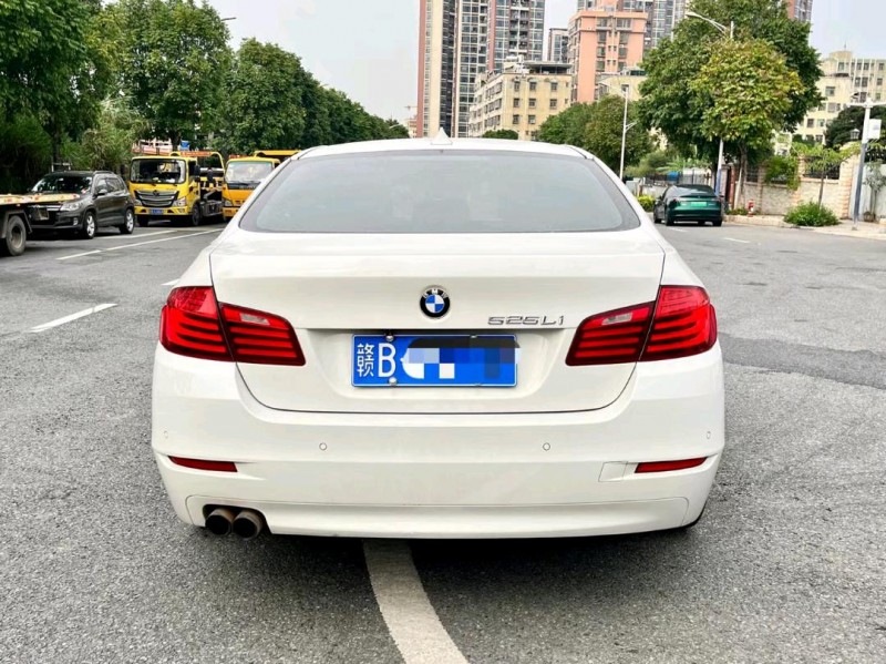 广州14年宝马5系9