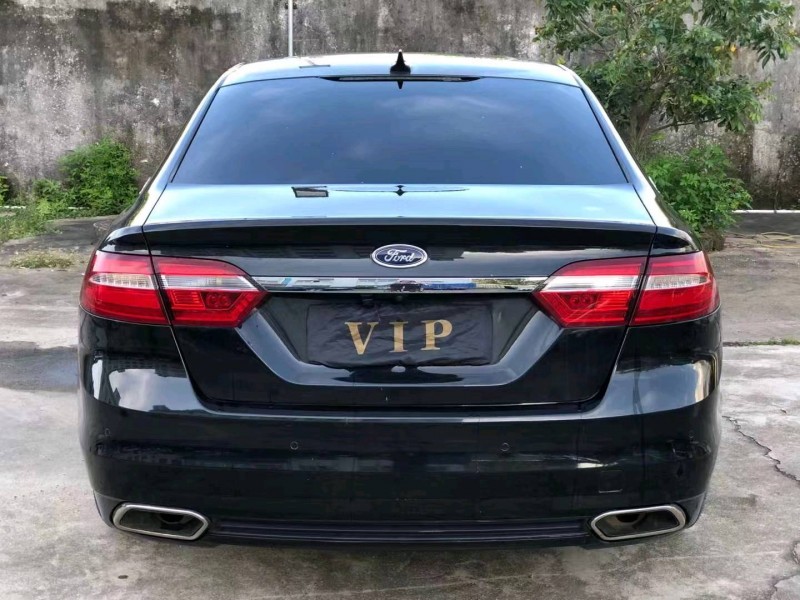 珠海17年福特金牛座9