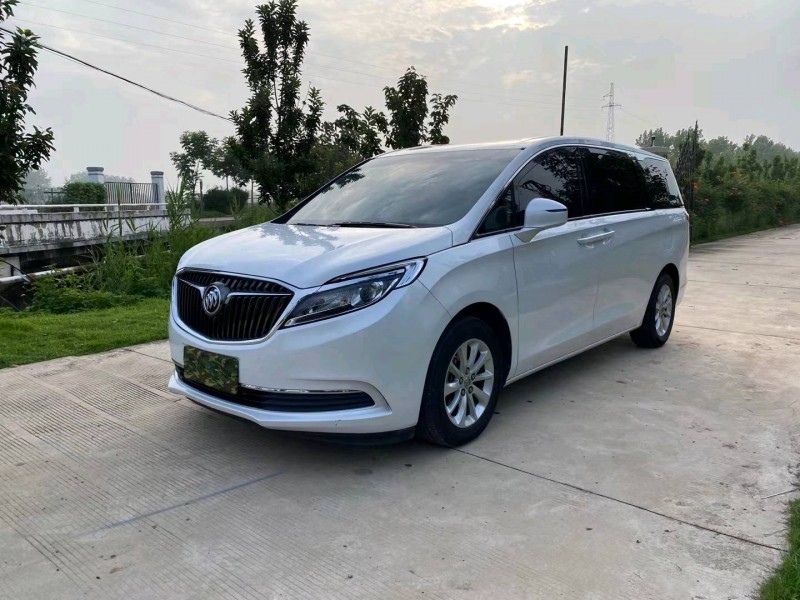 徐州19年别克GL82