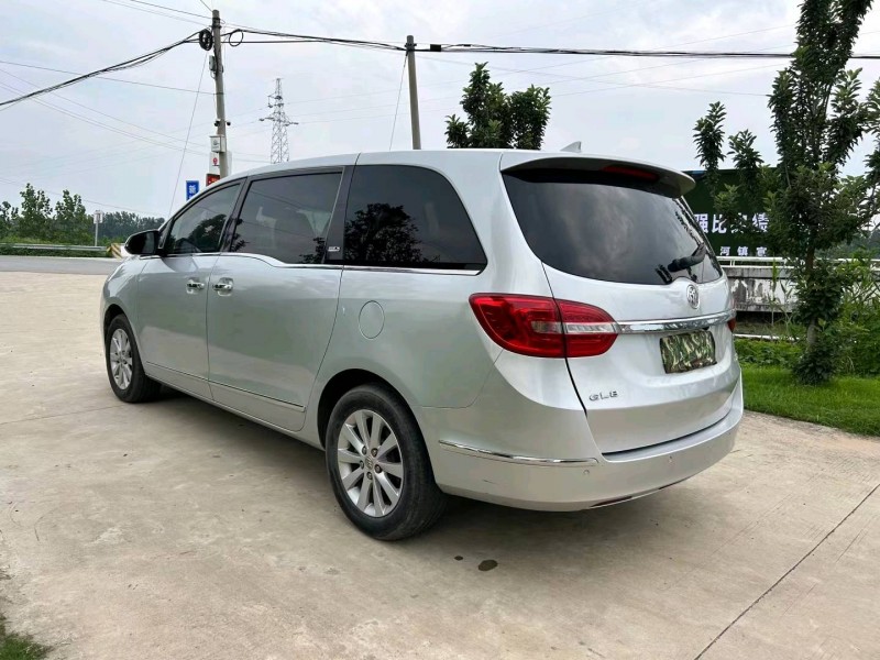 徐州16年别克GL88