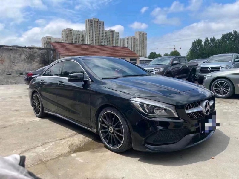 东营18年奔驰CLA2