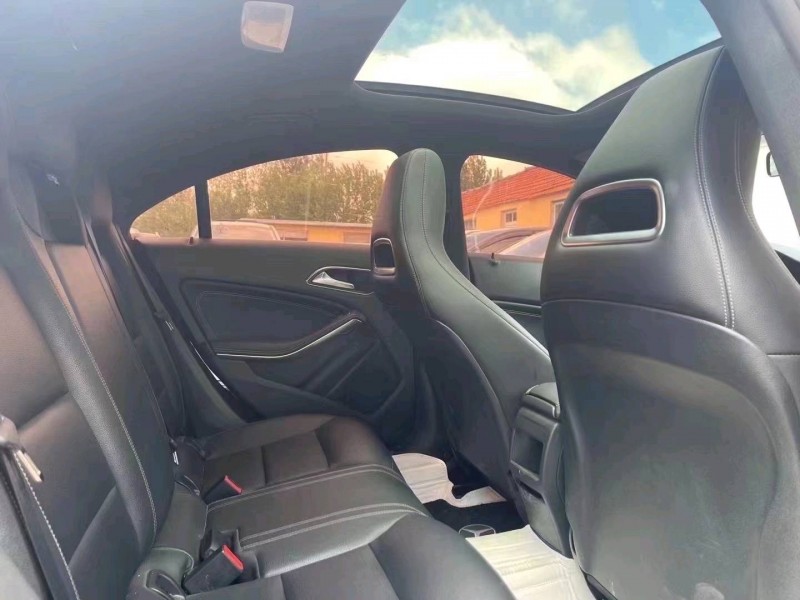 东营18年奔驰CLA4