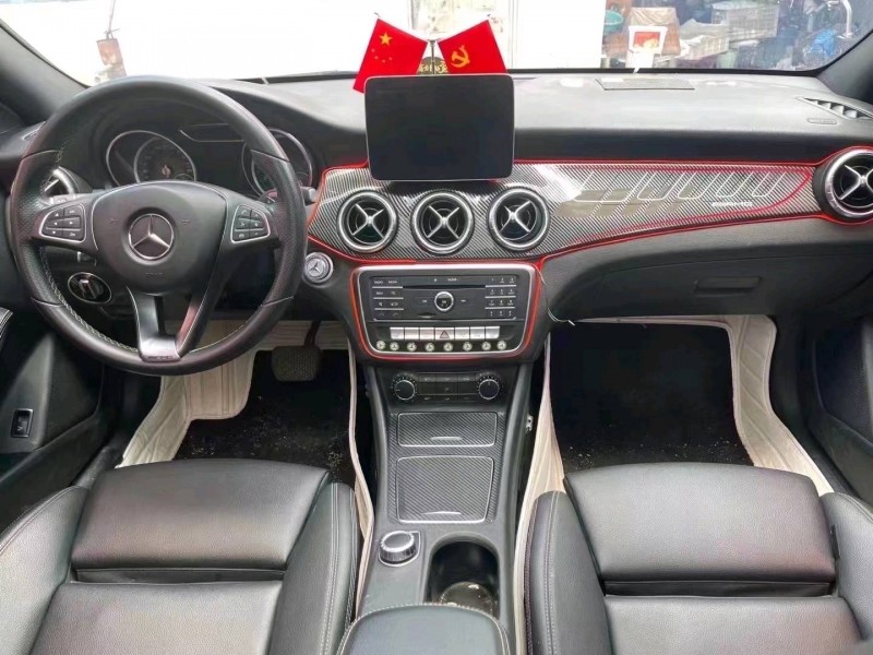 东营18年奔驰CLA8