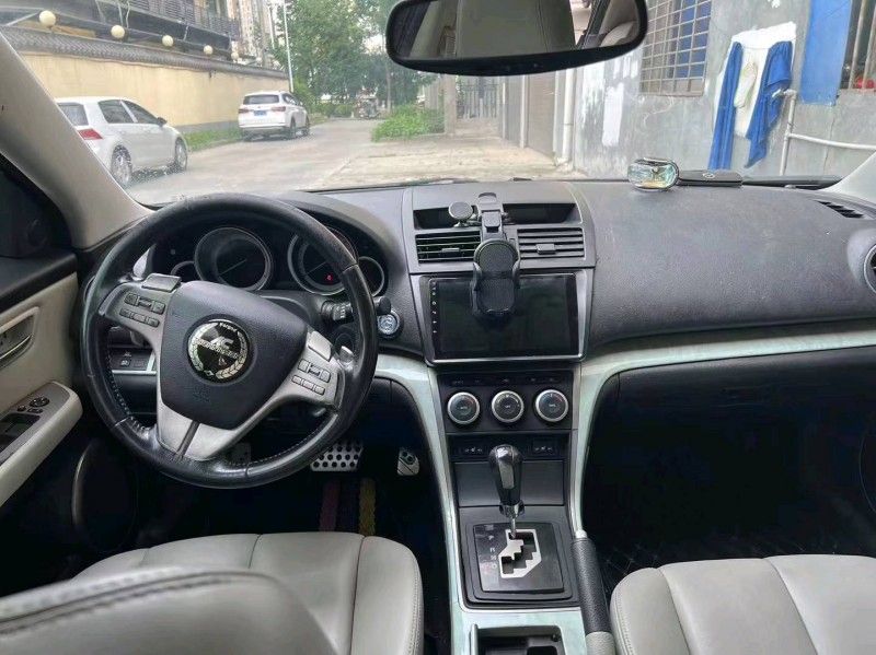 宜昌10年马自达睿翼8