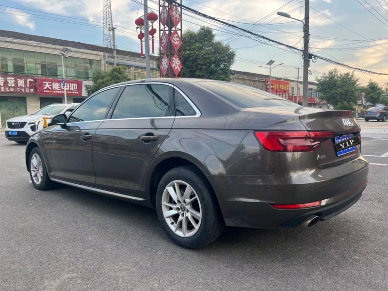 淮南16年奥迪A4L8