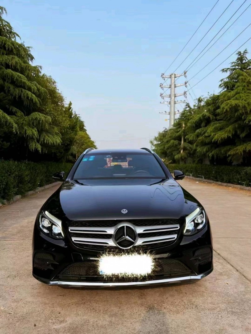 东营18年奔驰GLC1