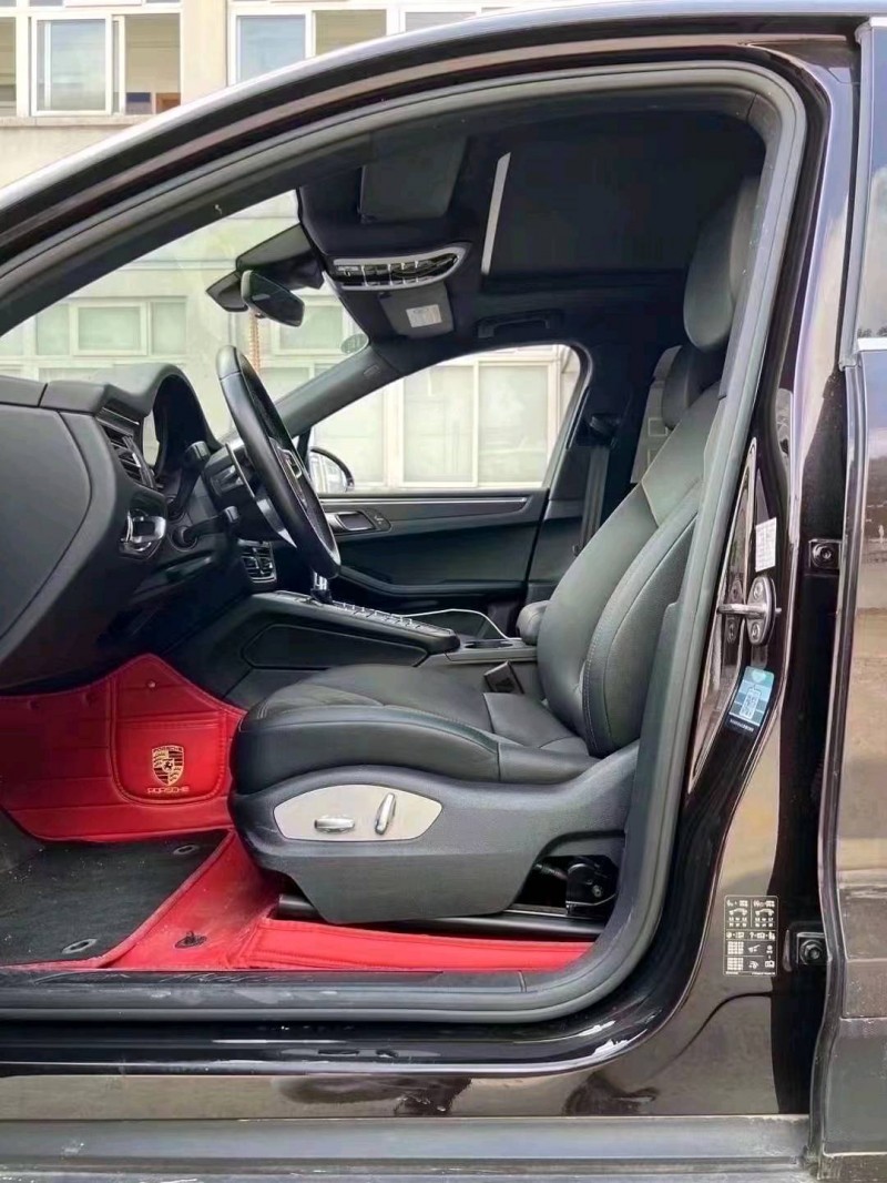 嘉兴20年保时捷Macan8