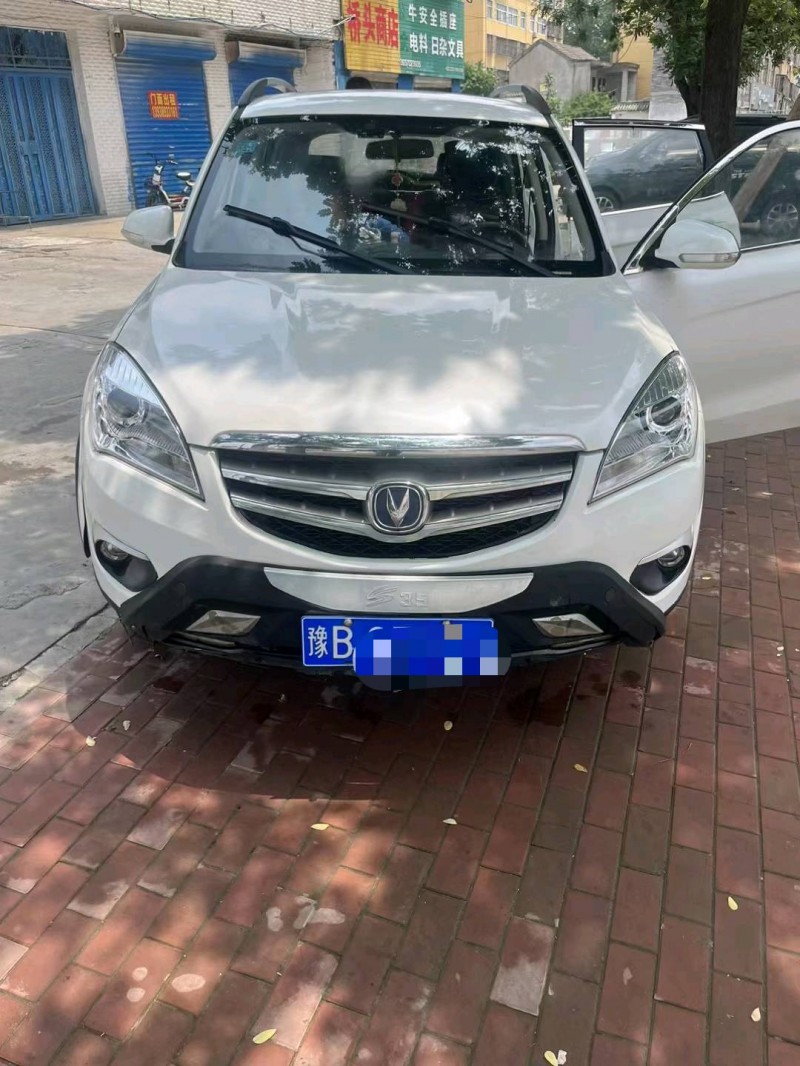 鄭州16年長安汽車CS351