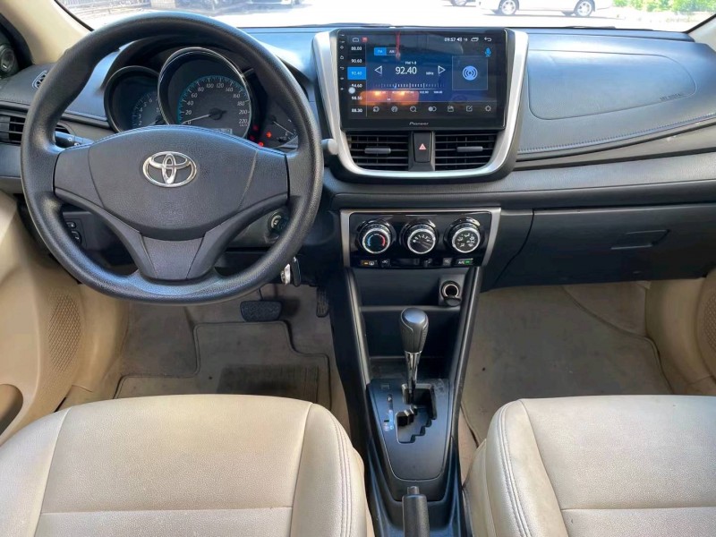 中山18年丰田YARiS L 致享7