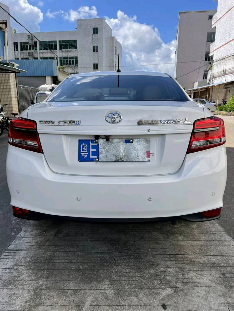 中山18年丰田YARiS L 致享9