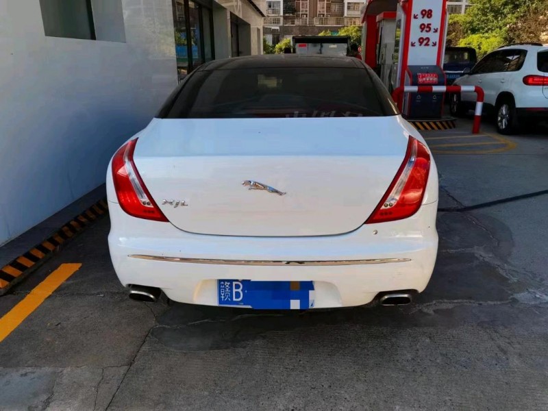 东莞12年捷豹XJL7