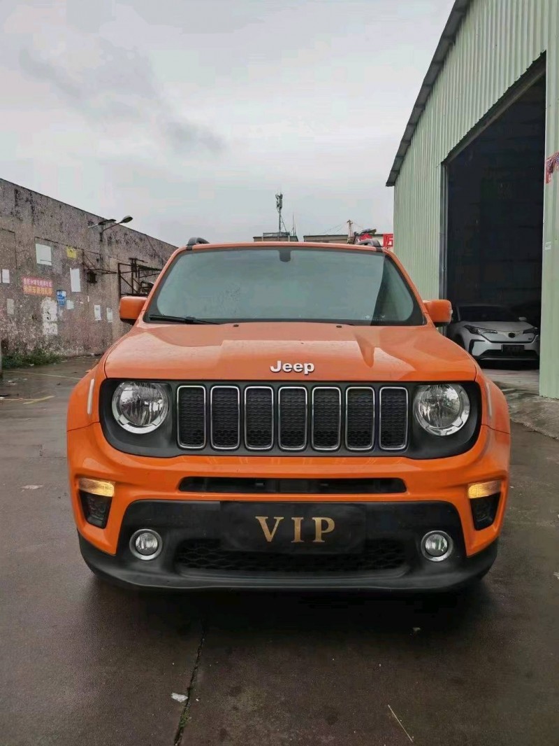 中山21年Jeep自由侠1