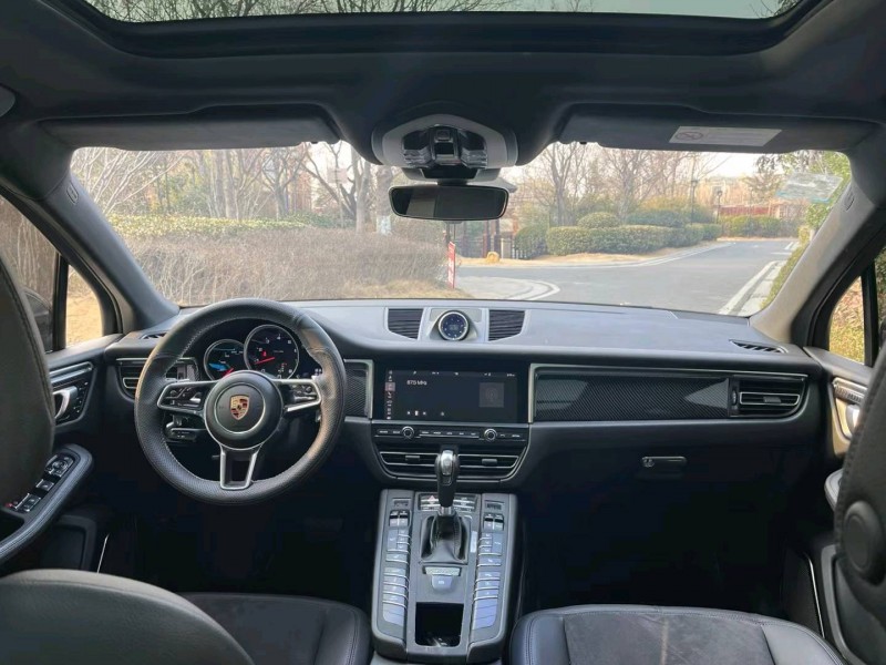 青岛19年保时捷Macan6