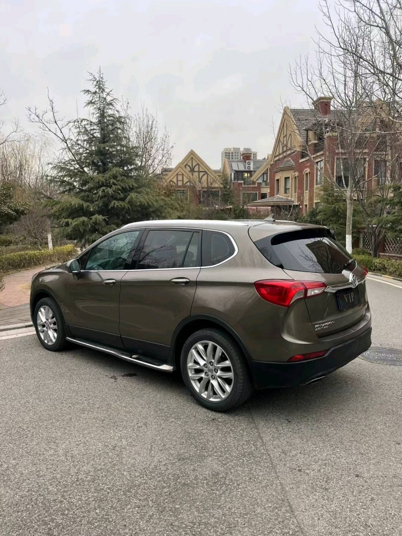 青岛19年别克昂科威8