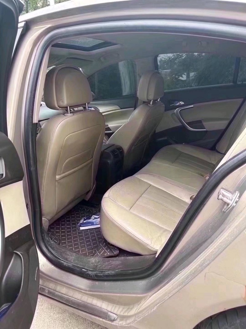 潍坊10年别克君威6