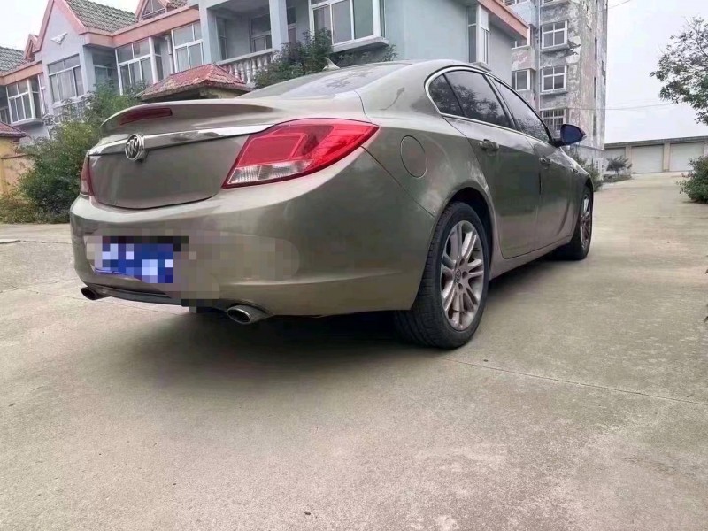 潍坊10年别克君威8