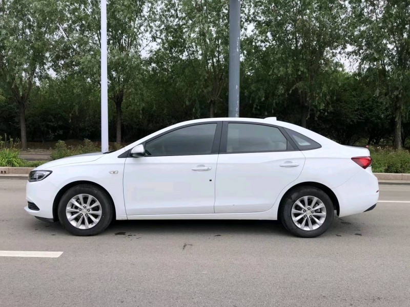 枣庄20年别克英朗7