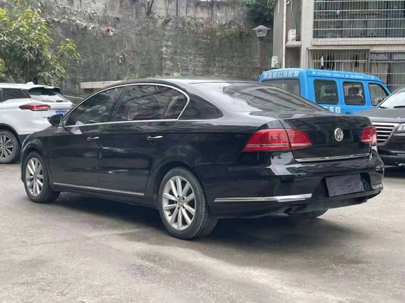 重庆13年大众迈腾4