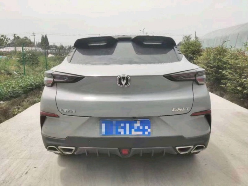 瀘州21年長安汽車UNI-T4