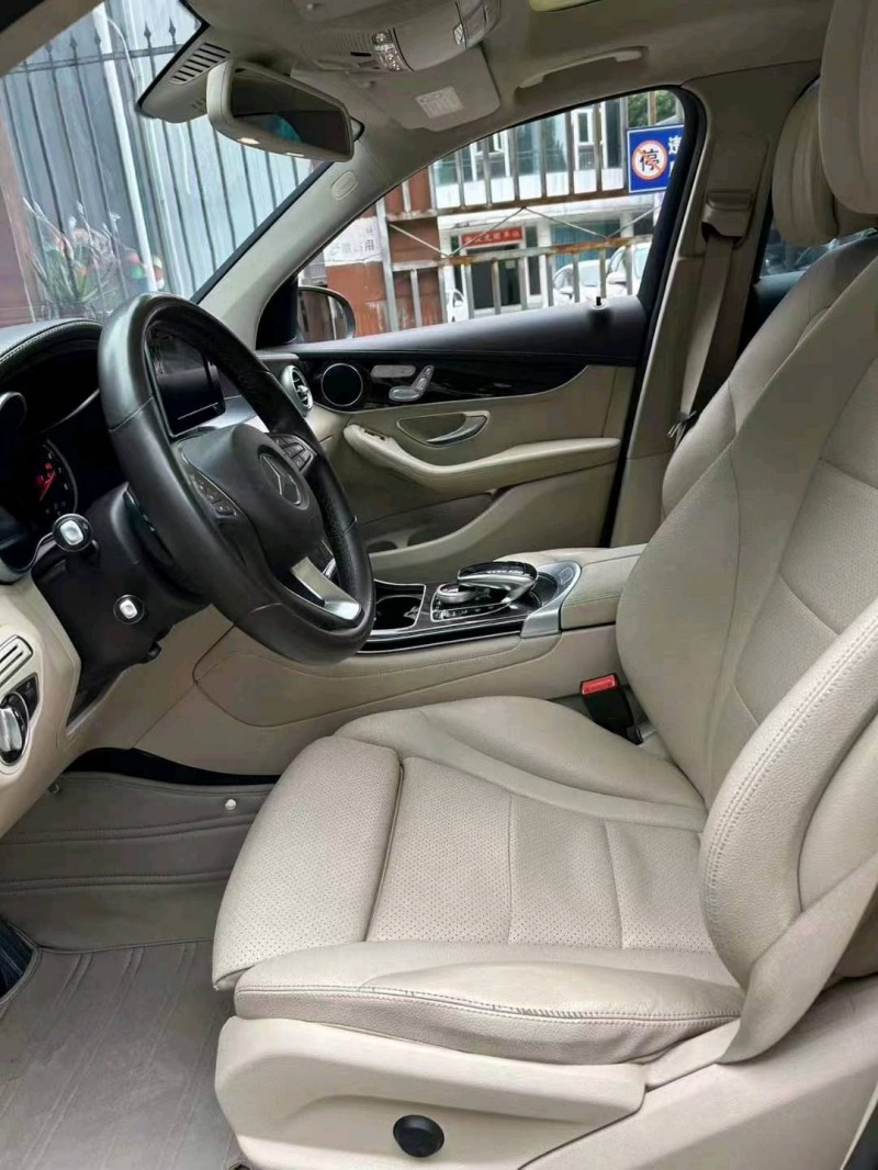 重庆16年奔驰GLC7