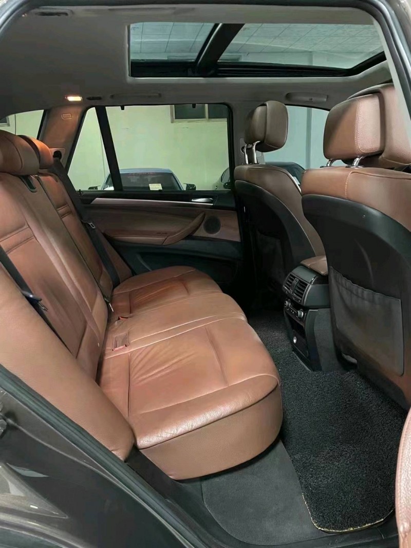 廊坊12年宝马X57