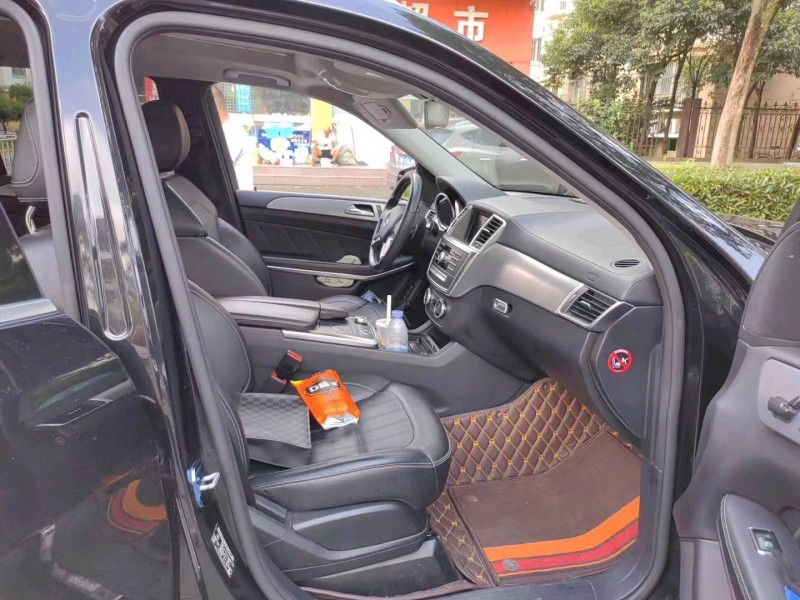 徐州14年奔驰GL4