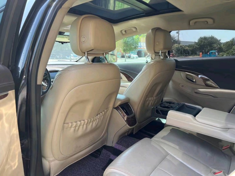 济南13年别克君越8