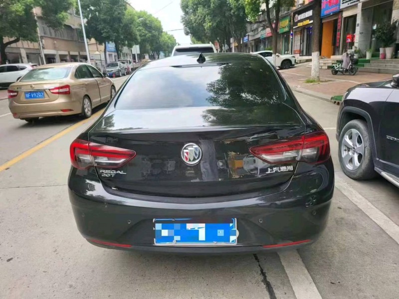 济南19年别克君越8