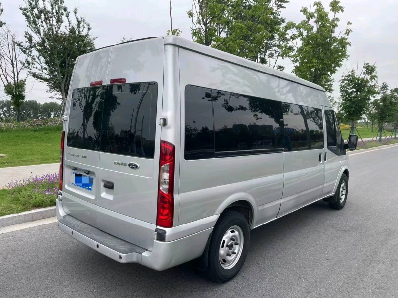 泰州19年福特全顺6