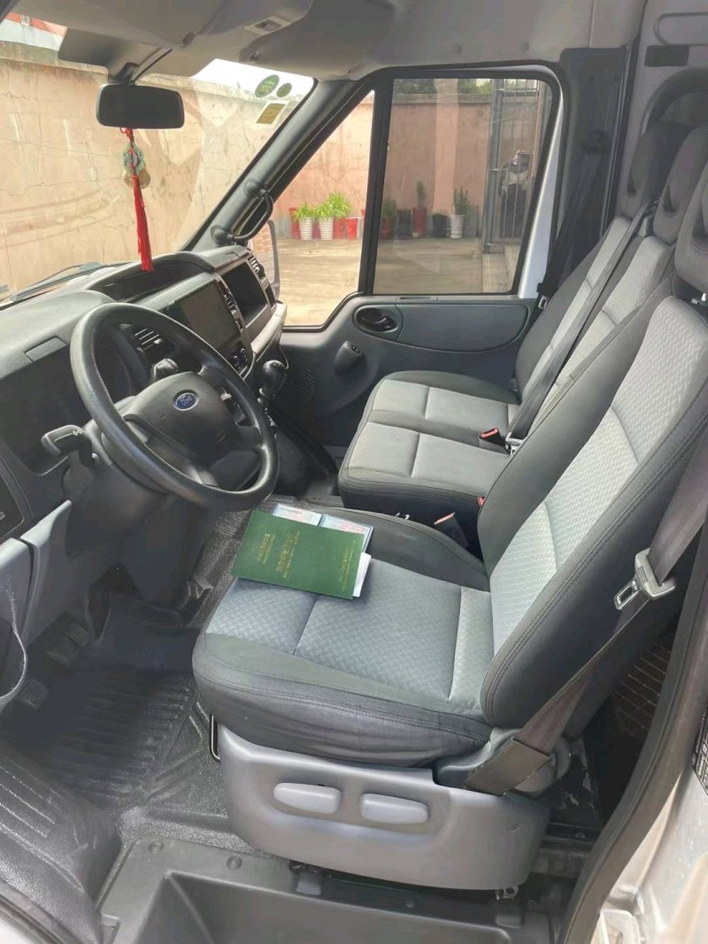 泰州19年福特全顺7