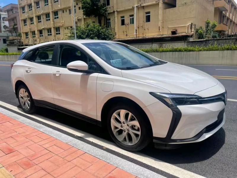 东莞23年别克微蓝2