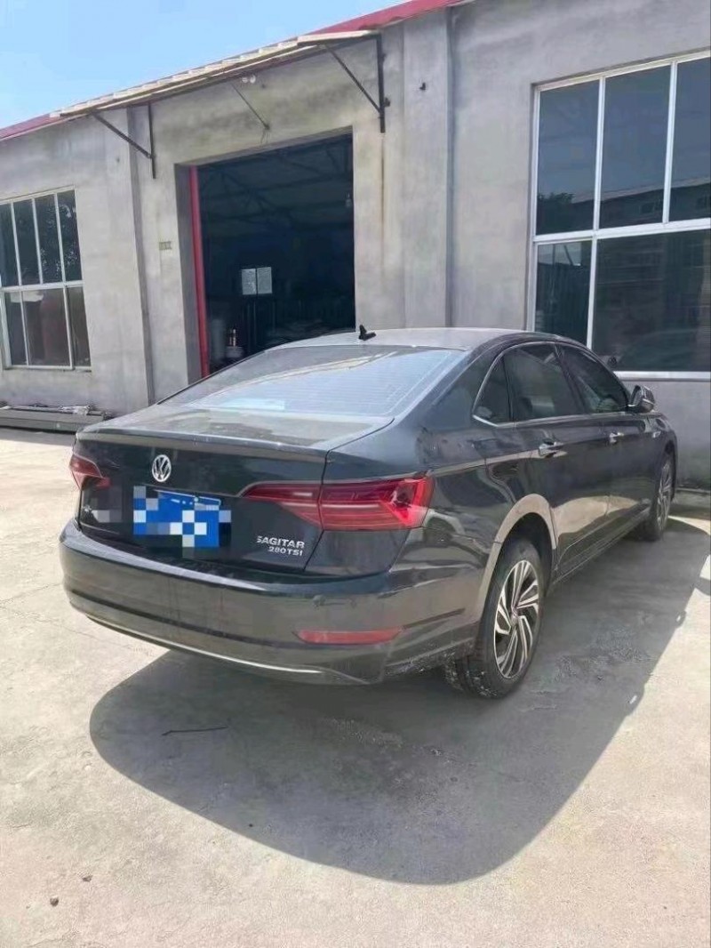 济南21年大众速腾5